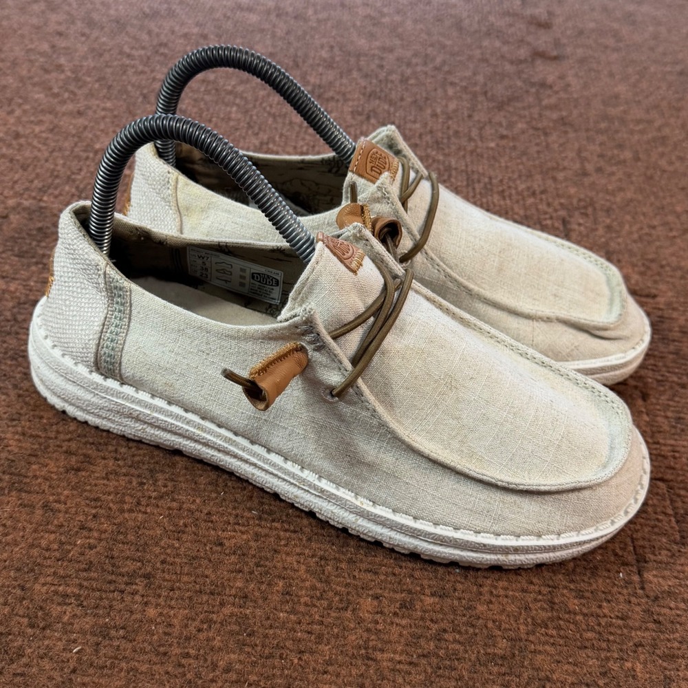 A+ Hey Dude Wendy Washed Cream Canvas Slip On Loafers Shoes 40297-13R Womens 7